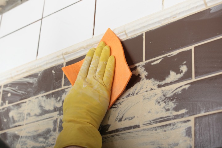 grouting tiles