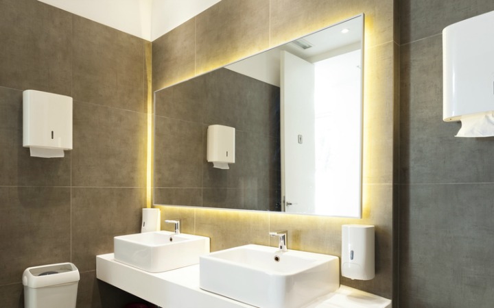 bathroom mirror with backlight