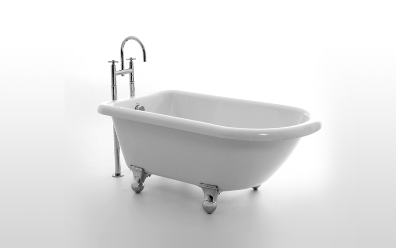 Image of freestanding bath small bathroom