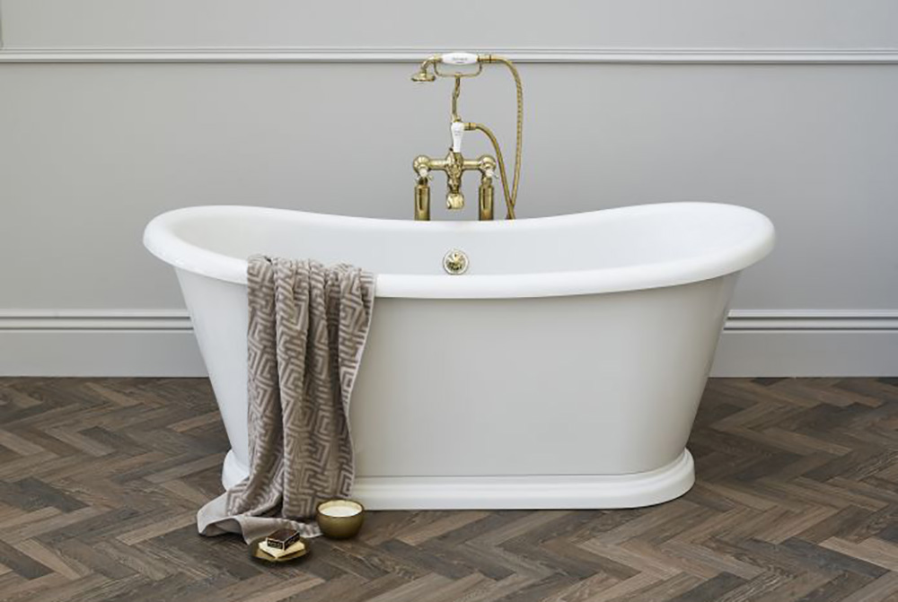 Burlington Claremont Bath Mixer in Gold